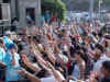 Sunk Crowd Profile.jpg (131341 bytes)